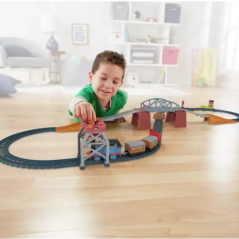 Thomas & Friends 3-in-1 Package Pickup Track Set